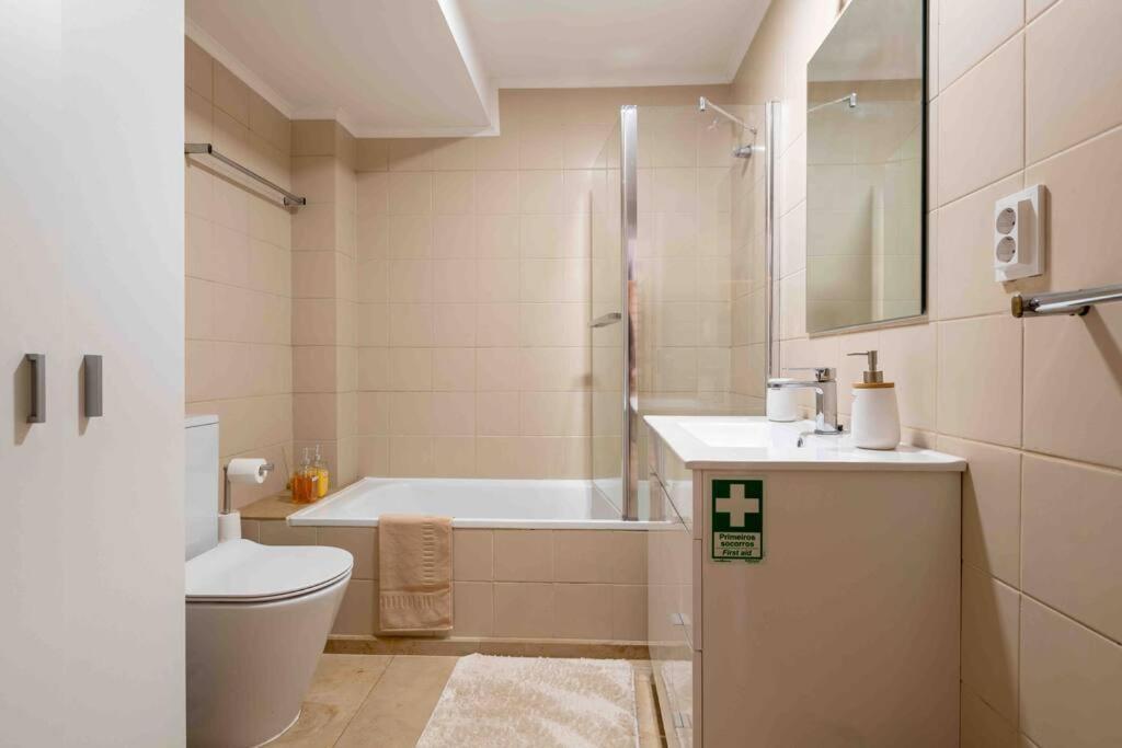 Apartmán By The Sea III Lido - Com Piscina Funchal  Exteriér fotografie